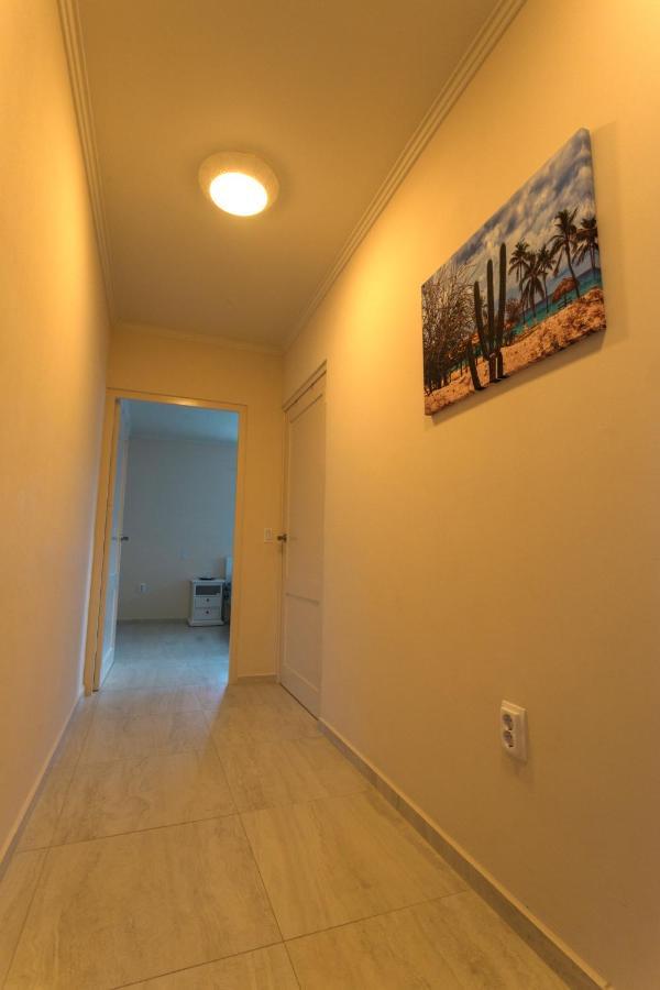 Lovely Caribbean Family Villa With Private Pool Willemstad Zewnętrze zdjęcie